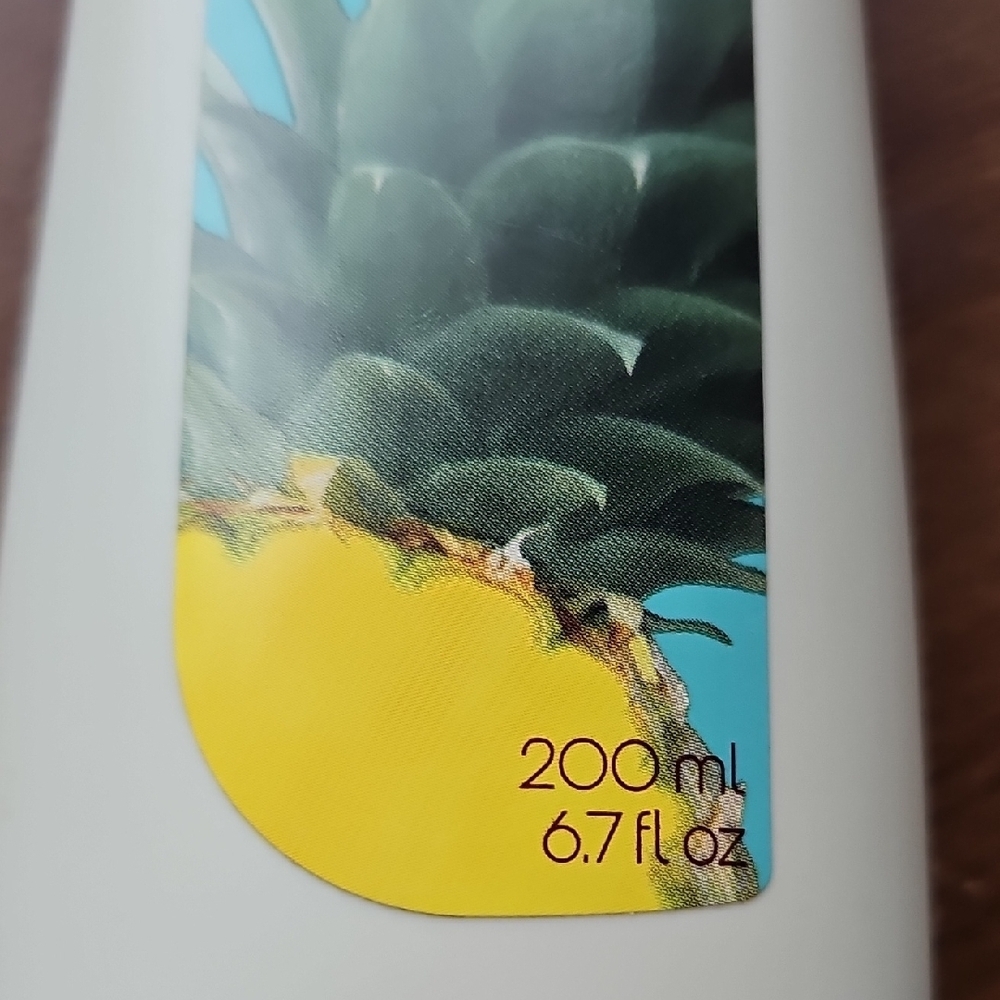 New Fruits & Passion Pineapple Shower Cream - Slimming Gentle Body Cleanser Disc - Picture 3 of 6